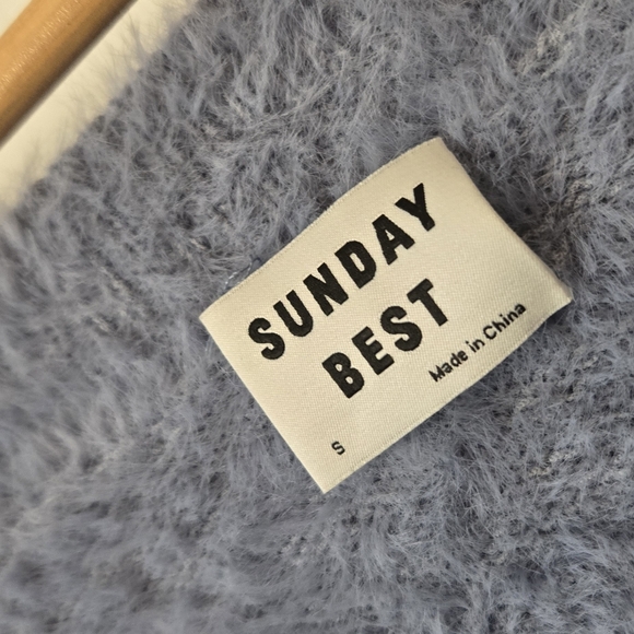 Sweater - Picture 7 of 8